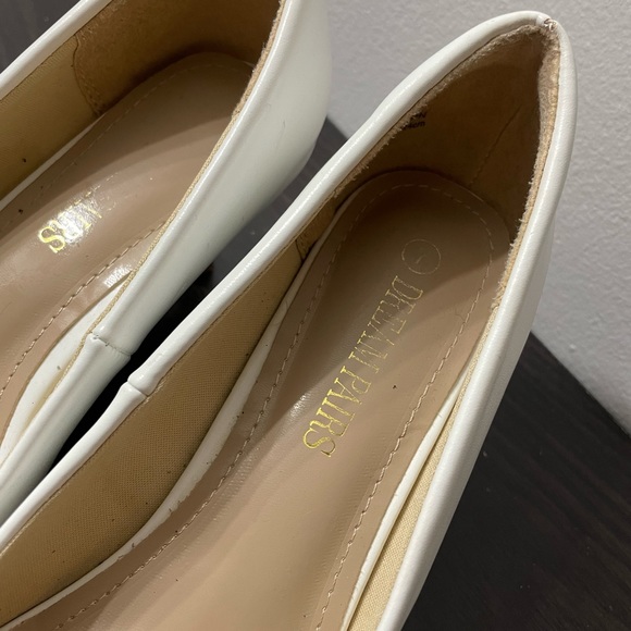 Dream Pairs White Low Heel Pump Shoes Size 7 - Picture 6 of 6